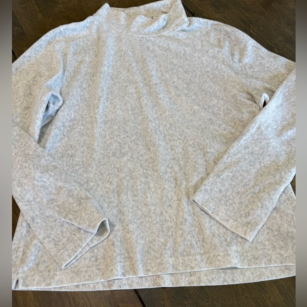 XL Women’s Liz Claiborne Sport Long Sleeve Top Gray Velour Microfiber Soft